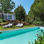 Paradiso Villa *